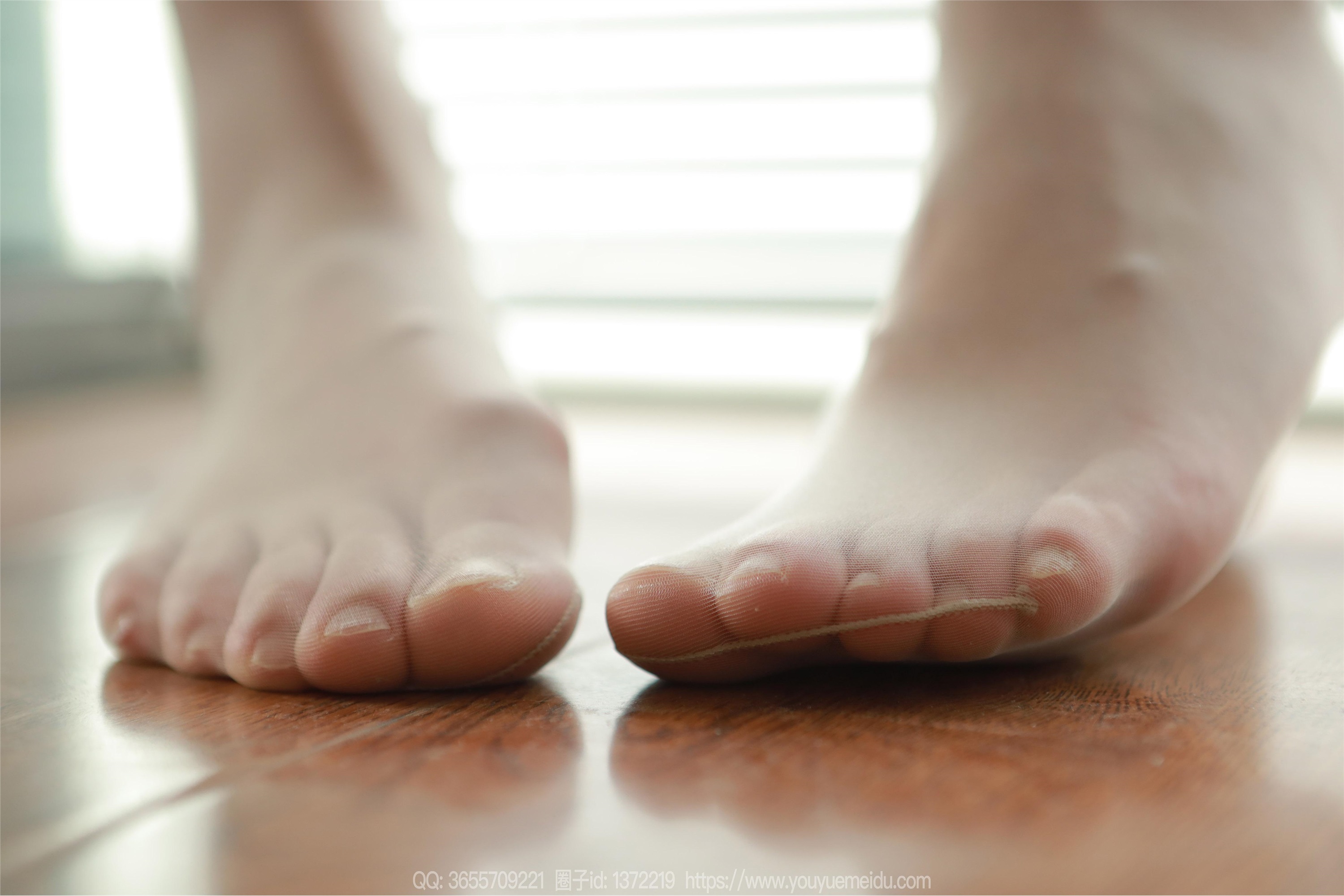 IESS异思趣向  2024.03.27 丝享家 1700 小婕《包臀肉丝（下）》